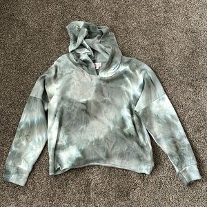 Women’s cropped hoodie